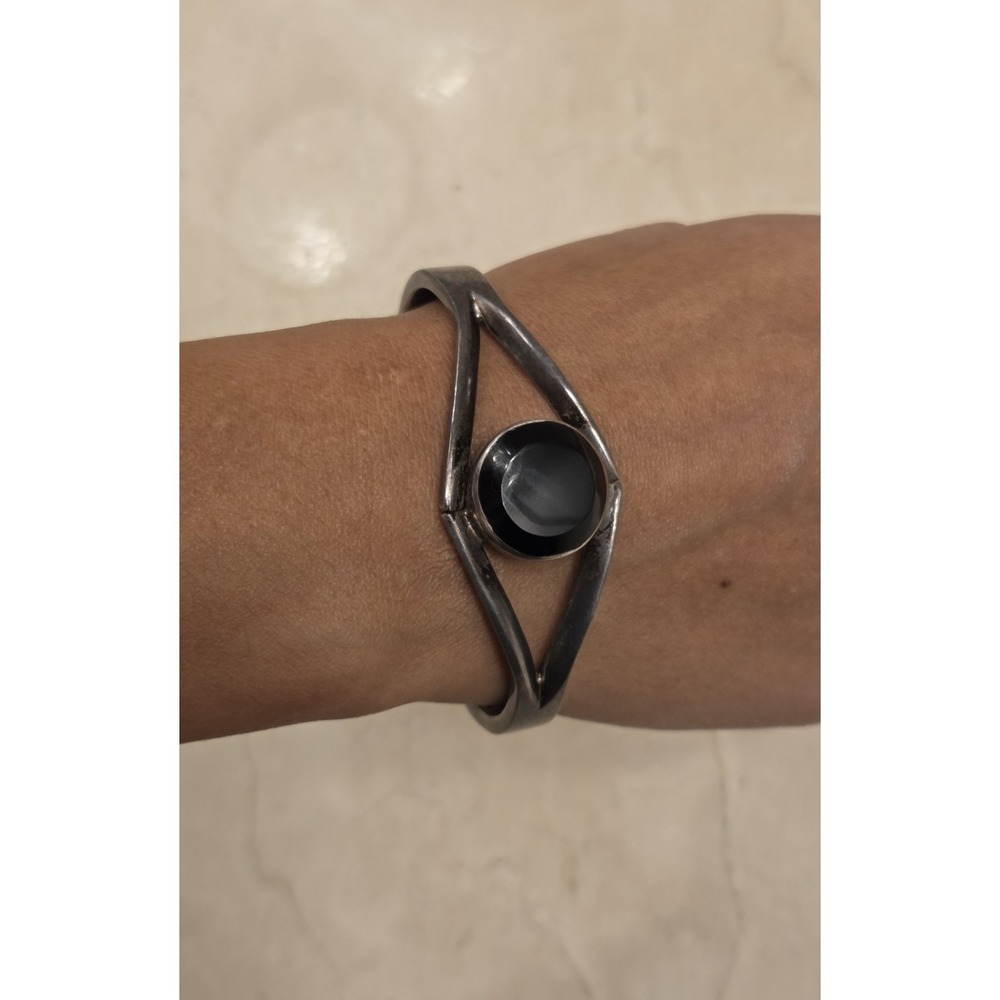 Heavy Taxco Sterling Silver Black Onyx Hinge Bracelet- Signed TR-168‎ Mexico 925